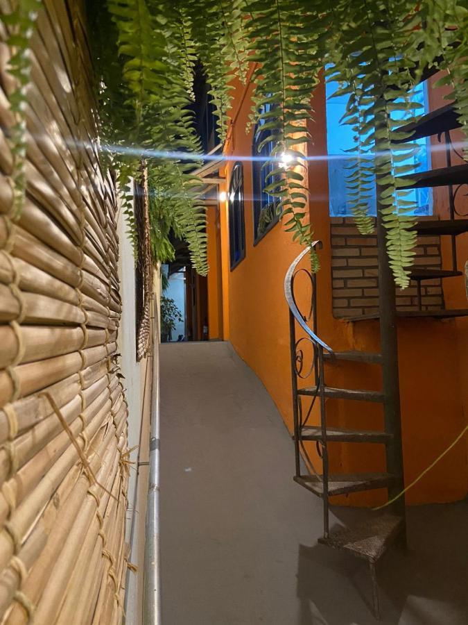 Vilarejo Hostel Pinheiros Guest House Sao Paulo Dış mekan fotoğraf
